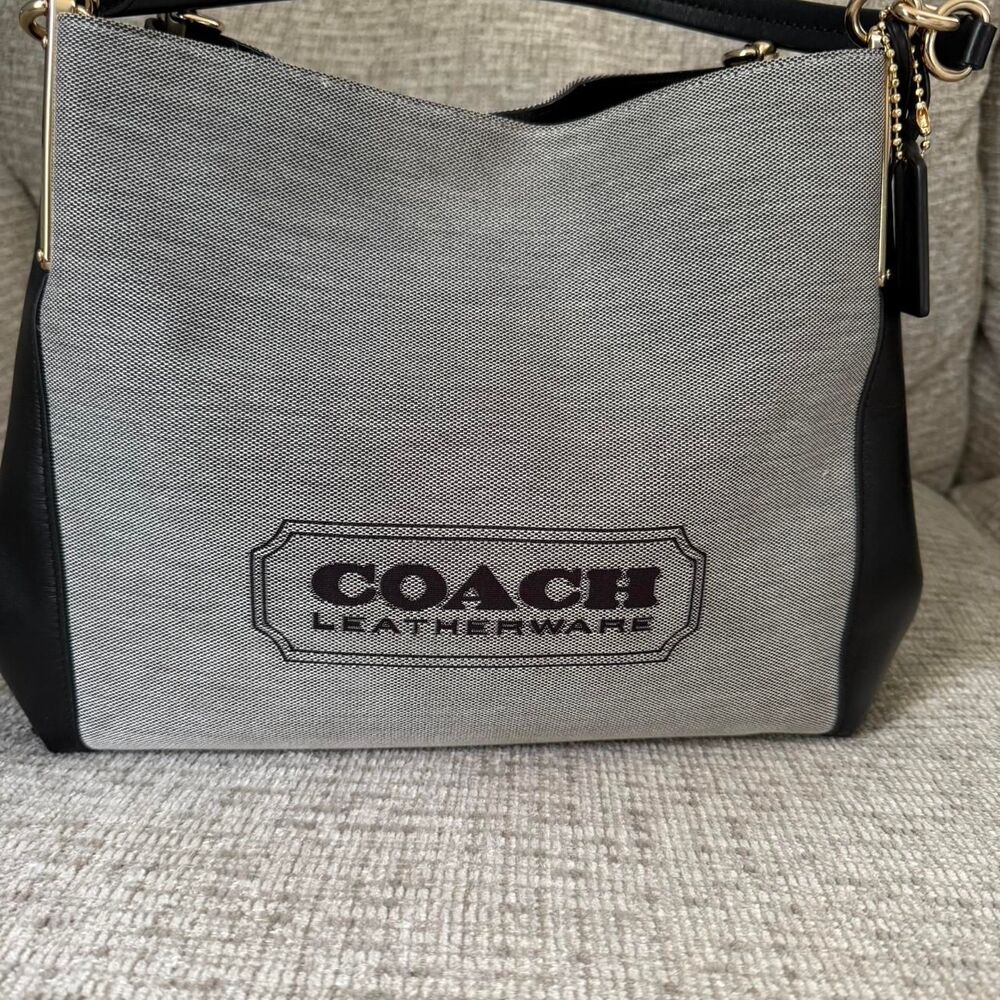 Coach Shoulder Bag
